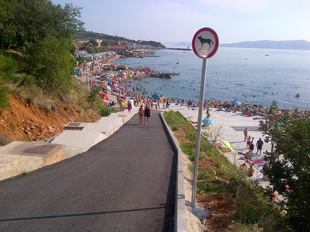 Apartment Marina Senj Сен Стая снимка